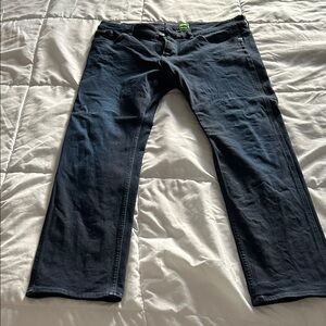 No stains or scratches